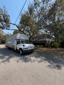 Saltwater Moving providing professional moving services in Charleston SC